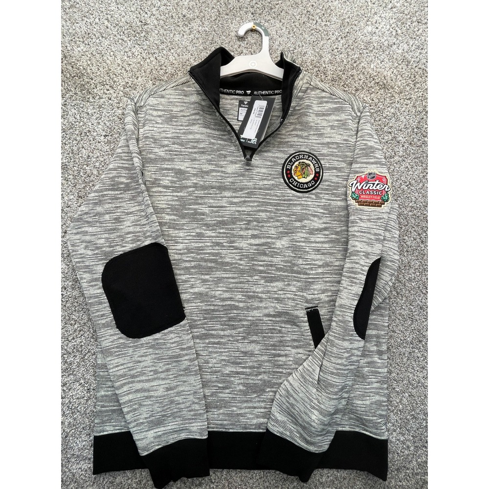 Fanatics Chicago Blackhawks Mens M Gray NEW Winter Classic Quarter Zip Pullover